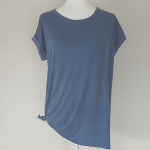 Joe & Elle side knot top. Size M